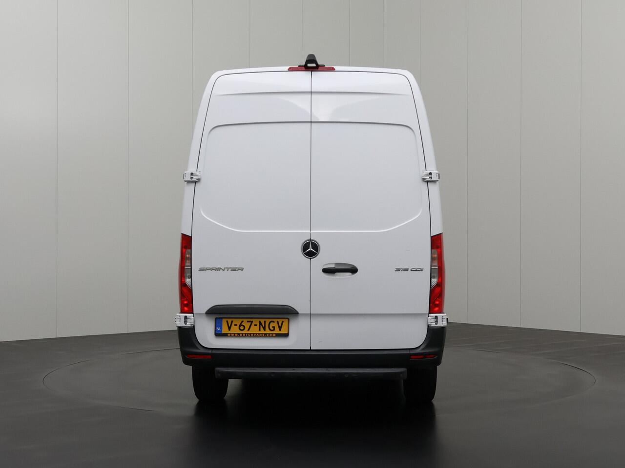 Mercedes-Benz SPRINTER 315CDI L2H2 | Multimedia | Camera | Airco | Cruise | Betimmering | 3-Persoons