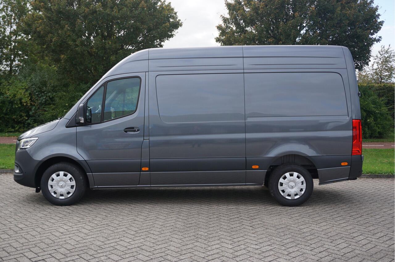 Mercedes-Benz SPRINTER 317CDI Pro L2H2 BPM VRIJ!! 10.25" Mbux Navi, Cam, Gev. Stoel, 3.5T Trekhaak, LED!! NR. 731