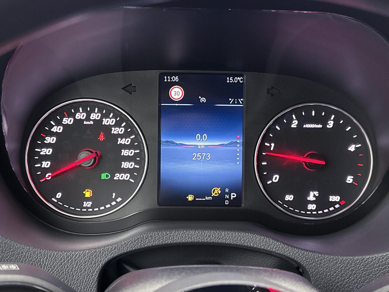 Mercedes-Benz SPRINTER 317 1.9 CDI L2H2 3500KG trekgewicht BPM-Vrij Direct Leverbaar Navigatie LED Achteruitrijcamera