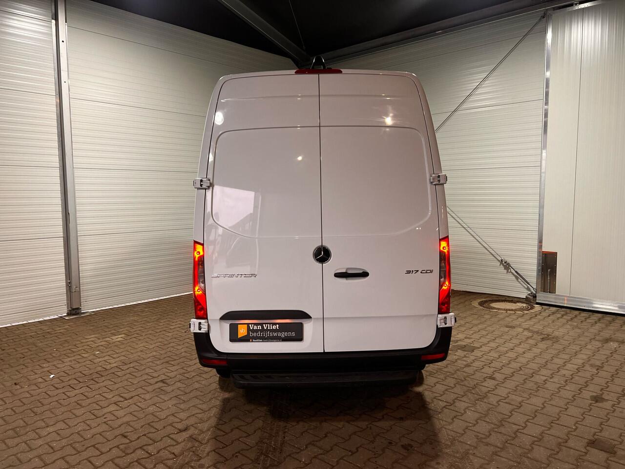 Mercedes-Benz SPRINTER 317 1.9 CDI L2H2 RWD AUTOMAAT VVB352 BPM vrij! Benut nu nog uw voordeel!
