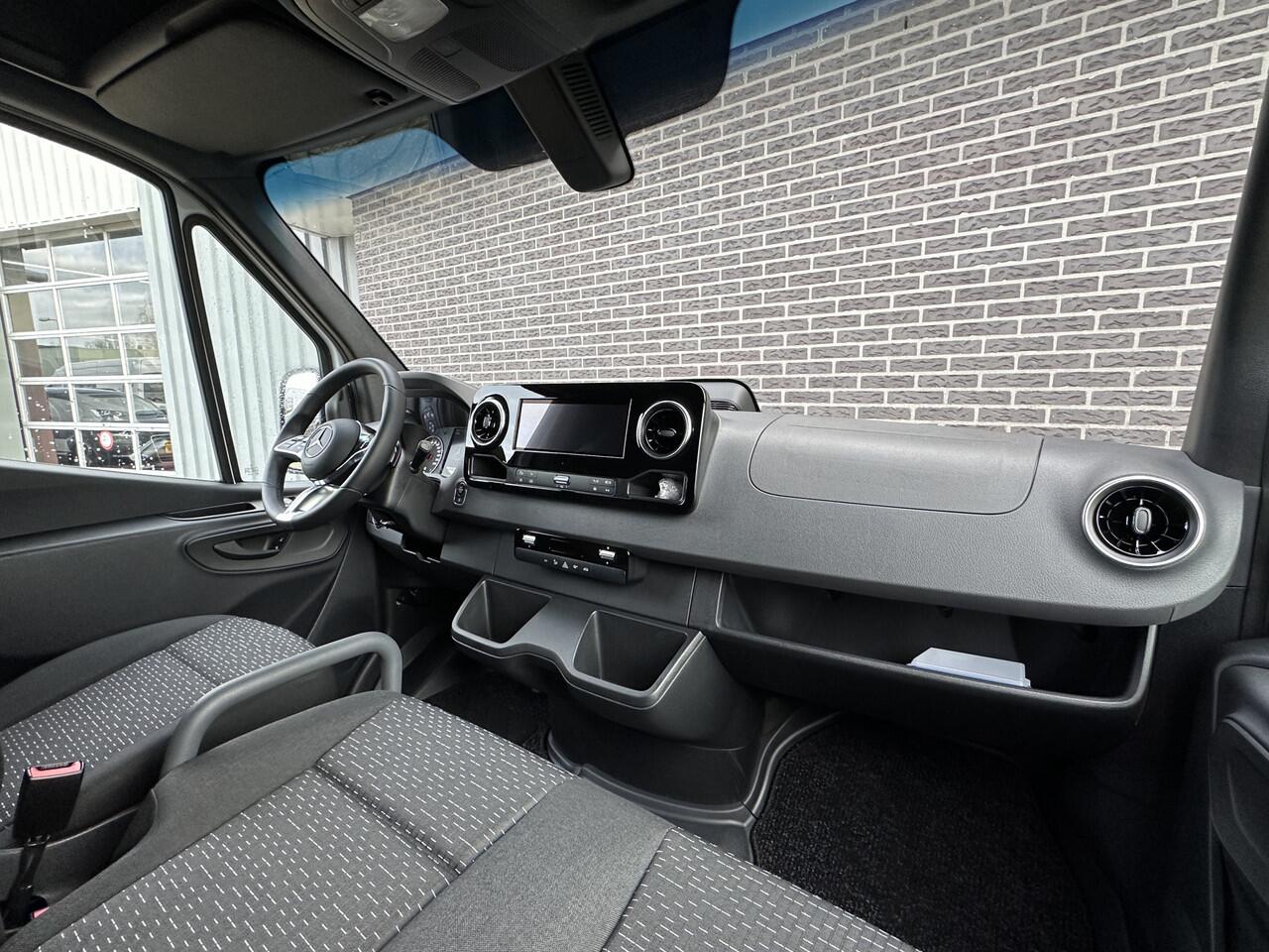 Mercedes-Benz SPRINTER 315 1.9 CDI L2 Pro HD | Camera | Adaptive Cruise | Apple CarPlay/Android Auto | Vierseizoenbanden