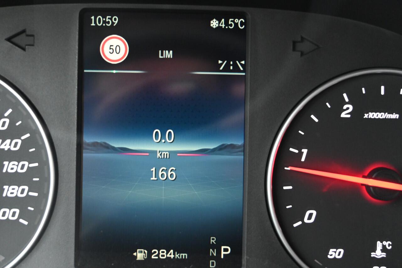 Mercedes-Benz SPRINTER 317 CDI L3 RWD Pro Chassis cabine Smartphone integratie pakket, LED koplampen