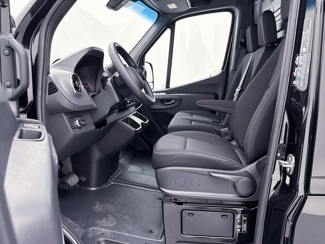 Mercedes-Benz SPRINTER 317 CDI L2H2 Facelift Led 3500KG trekgewicht BPM-Vrij Navigatie Achteruitrijcamera