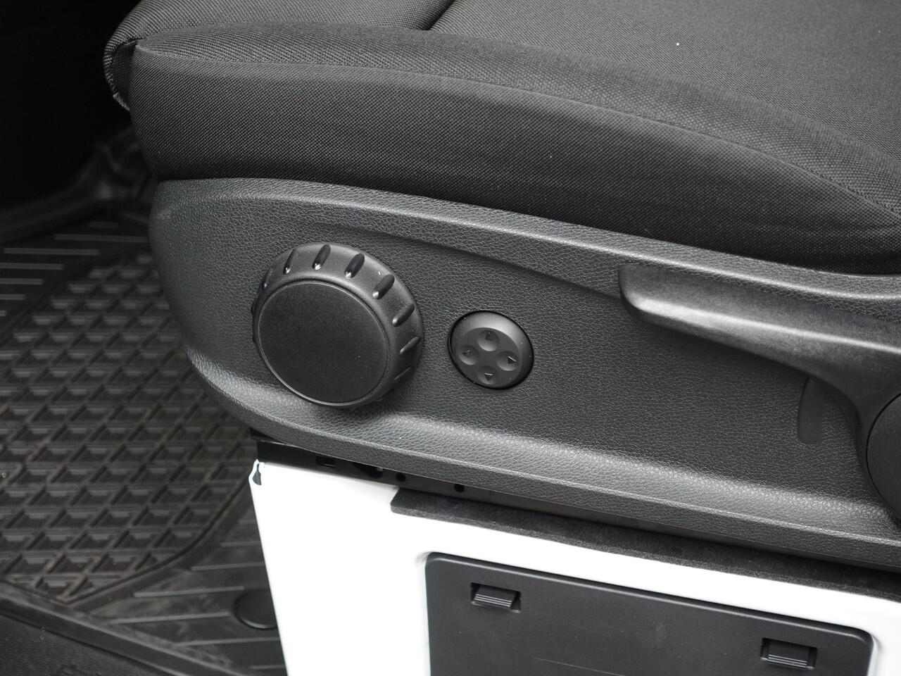 Mercedes-Benz SPRINTER 315 1.9 CDI Bakwagen Meubelbak Laadklep Navi| Airco|Cruise Control| Comfort stoelen|