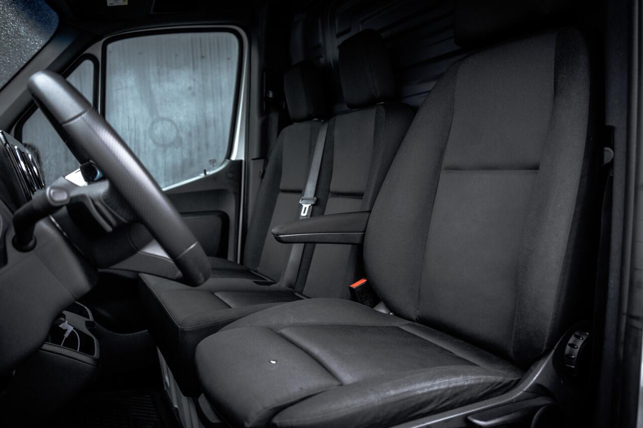 Mercedes-Benz SPRINTER 317 CDI L2H2 | Mbux | Facelift | Navi | Camera | Adapt.Cruise | Automaat