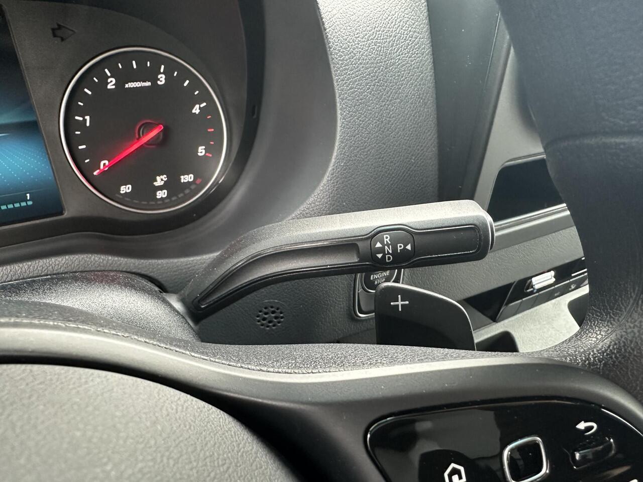 Mercedes-Benz SPRINTER 519 CDI Koel-Vries installatie Dag en Nacht Vleesvervoer Hangwerk Bakwagen