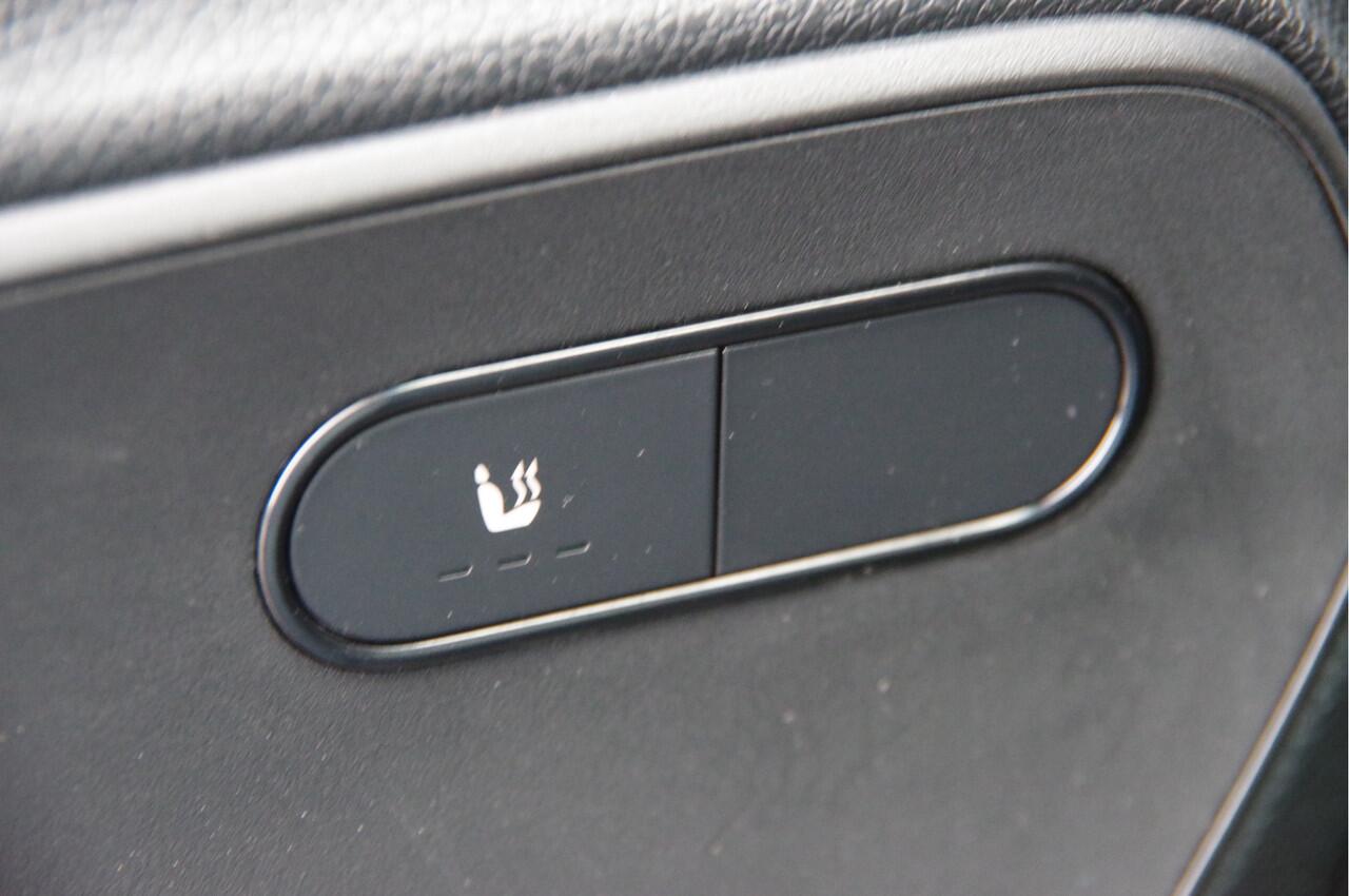 Mercedes-Benz SPRINTER 319 3.0 CDI V6 L2H2 AUT. LED, 360 CAMERA, LEDER, TREKHAAK, MBUX10'', STOELVERWARMING, NAVI, CRUISE, CLIMA, PARKEERSENSOREN