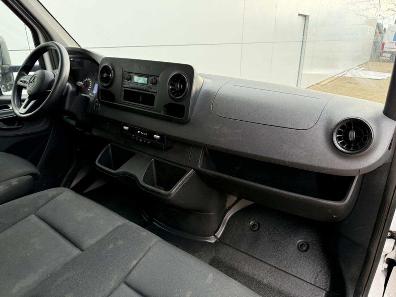 Mercedes-Benz SPRINTER 514 2.2 CDI Automaat Achterdeuren Climate Control Cruise Control Koffer Bakwagen Meubelbak