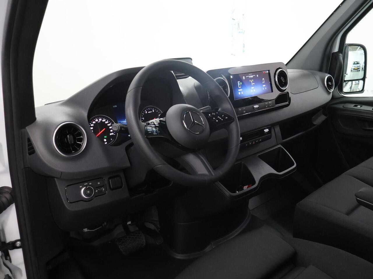 Mercedes-Benz SPRINTER 315 CDI Open Laadbak L3 RWD PRO | 3500 KG Trekhaak | Smartphone integratie pakket | 10.25" MBUX Systeem |