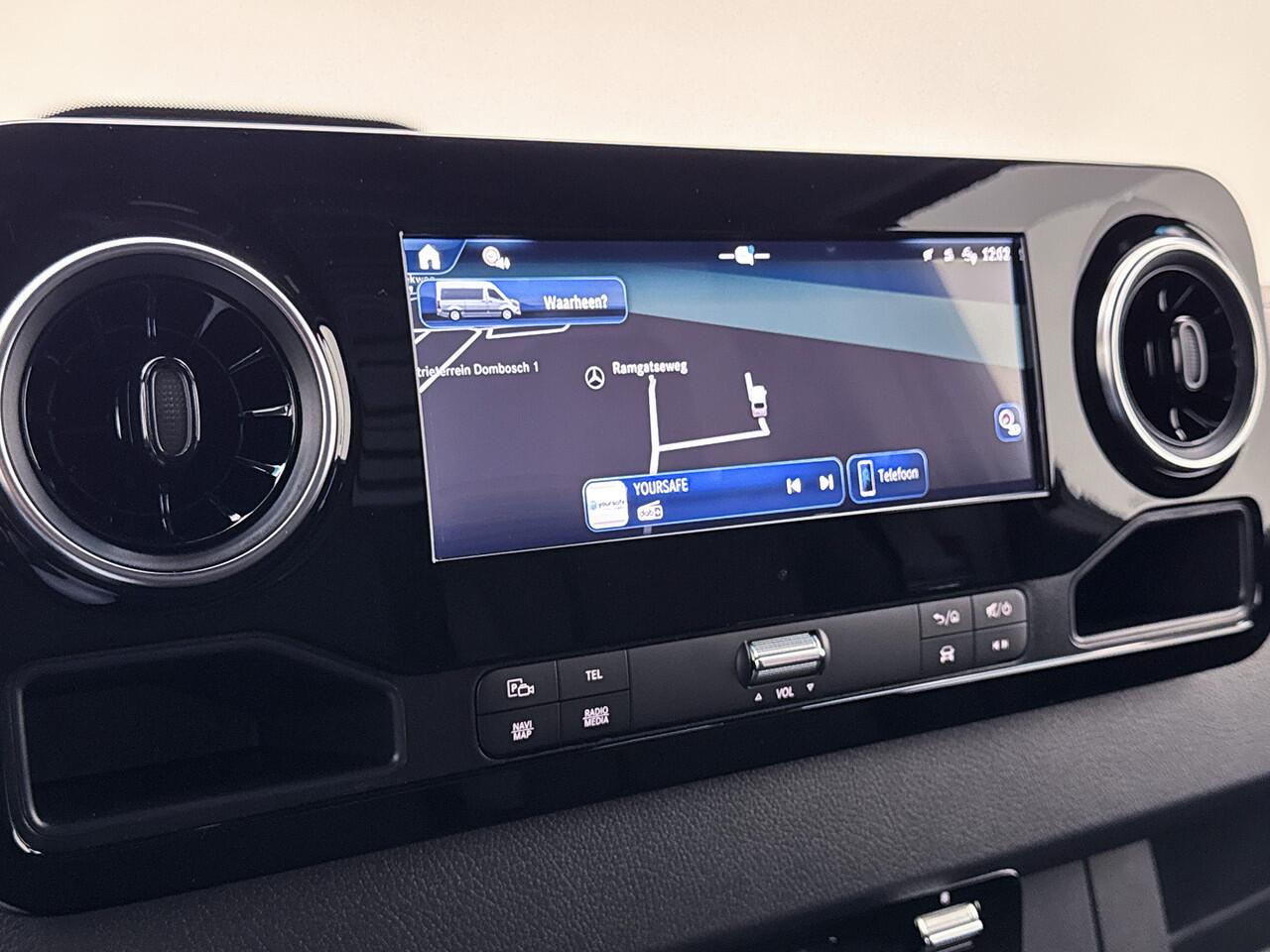 Mercedes-Benz SPRINTER 317 L3H2 PRO Nieuw Direct Leverbaar LED 3500 KG Trekgewicht Navigatie Achteruitrijcamera