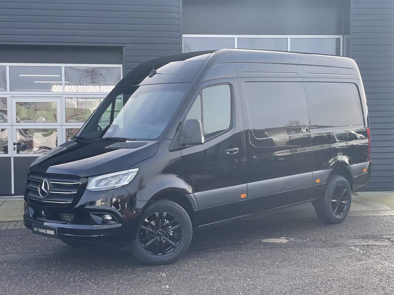Mercedes-Benz SPRINTER 319 CDI AUTOM.L2H2 RWD 190 PK 3.5 T CAMERA / NAVI