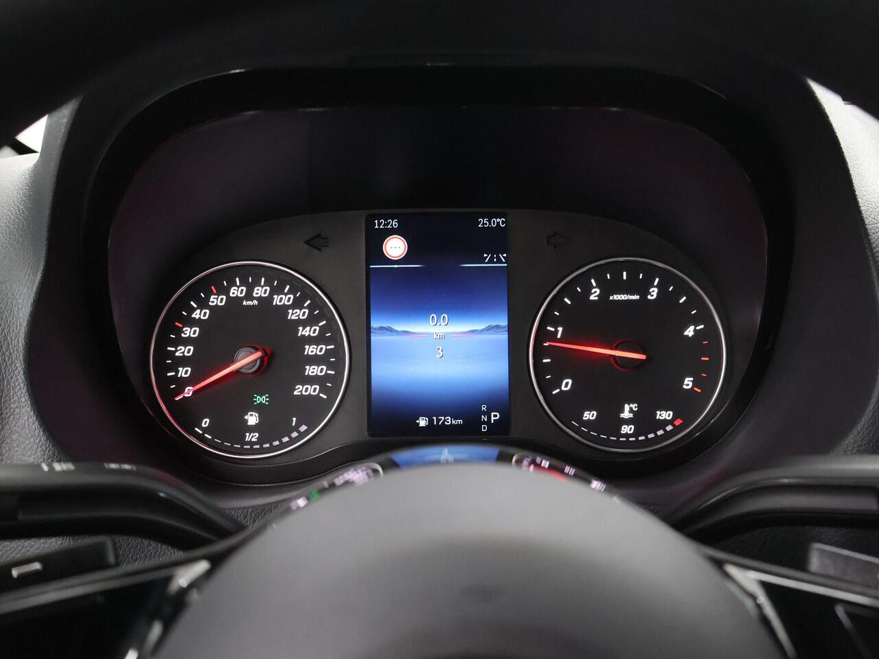 Mercedes-Benz SPRINTER 317 CDI | Aut. | Chassis | L3 | 3500 KG. AHW | Airco | Cruise Control | MBUX Navigatie | Apple Carplay/Android Auto | Lane-Assist | Comfort Bestuurdersstoel | 3500 KG. AHW | ELKE OPBOUW MOGELIJK