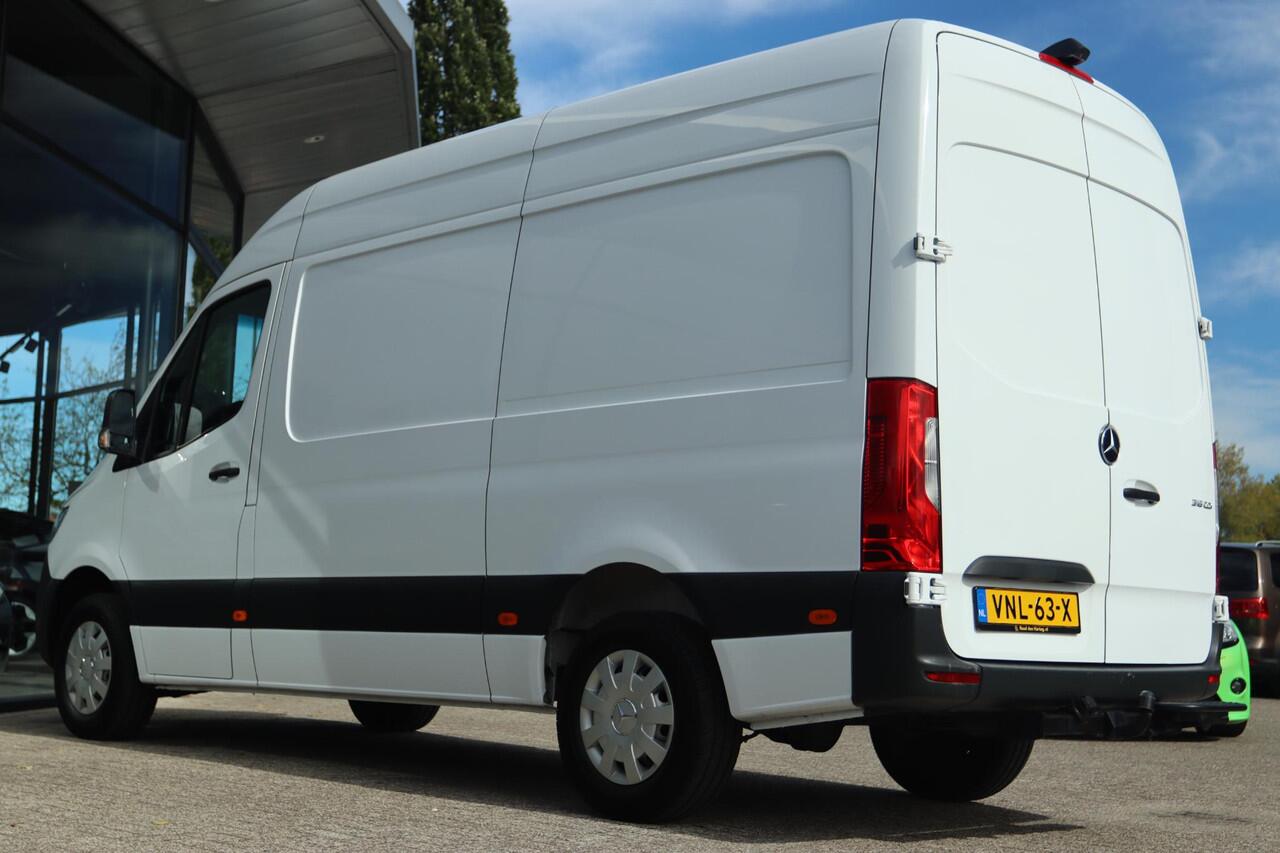 Mercedes-Benz SPRINTER 316 2.2 CDI L2H2 EURO 6 | CARPLAY | TREKHAAK 2800KG | CAMERA | 3-ZITS | LEDER | STOELVERWARMING