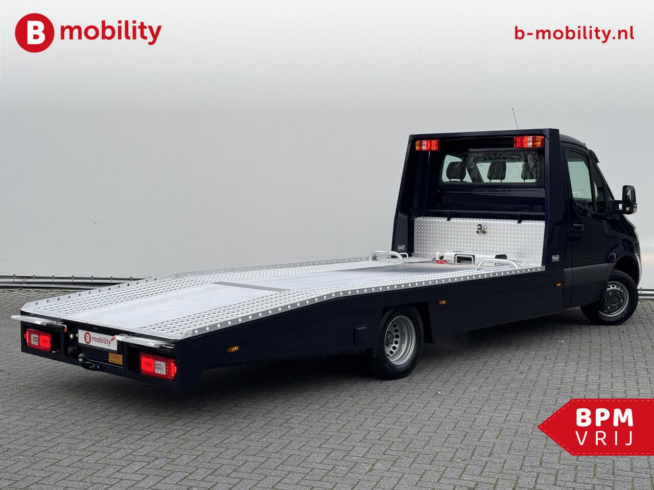 Mercedes-Benz SPRINTER 519 CDI Tijhof AluLiner V/A ¤32 Per Dag!! Luchtvering NIEUW! MJ.2025 Autotransporter/ Oprijwagen | Leer | Zonneklep | Lier | 3-Zitplaatsen | AppleCarPlay | DAB | Adaptive Cruise Control | Navigatie | Trekhaak