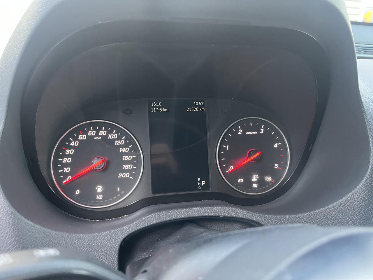 Mercedes-Benz SPRINTER 319 1.9 CDI Aut L4 2800kg Trekhaak Leder LED Stuurverw. alle opties