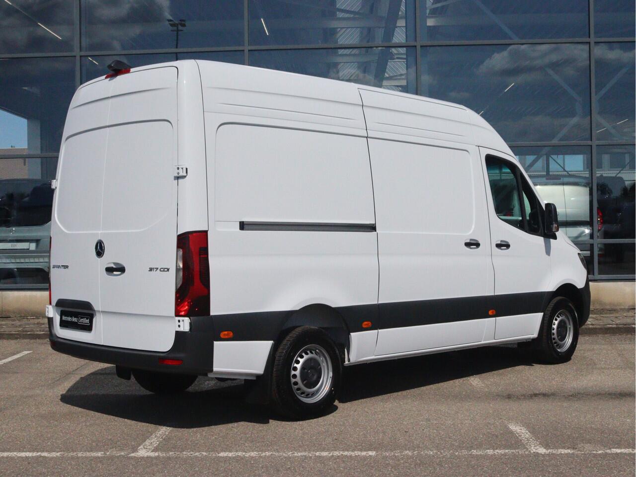 Mercedes-Benz SPRINTER 317 CDI L2H2 Select | AIRCO/CAMERA/2x SCHUIFDEUR/STANDKACHEL | Certified