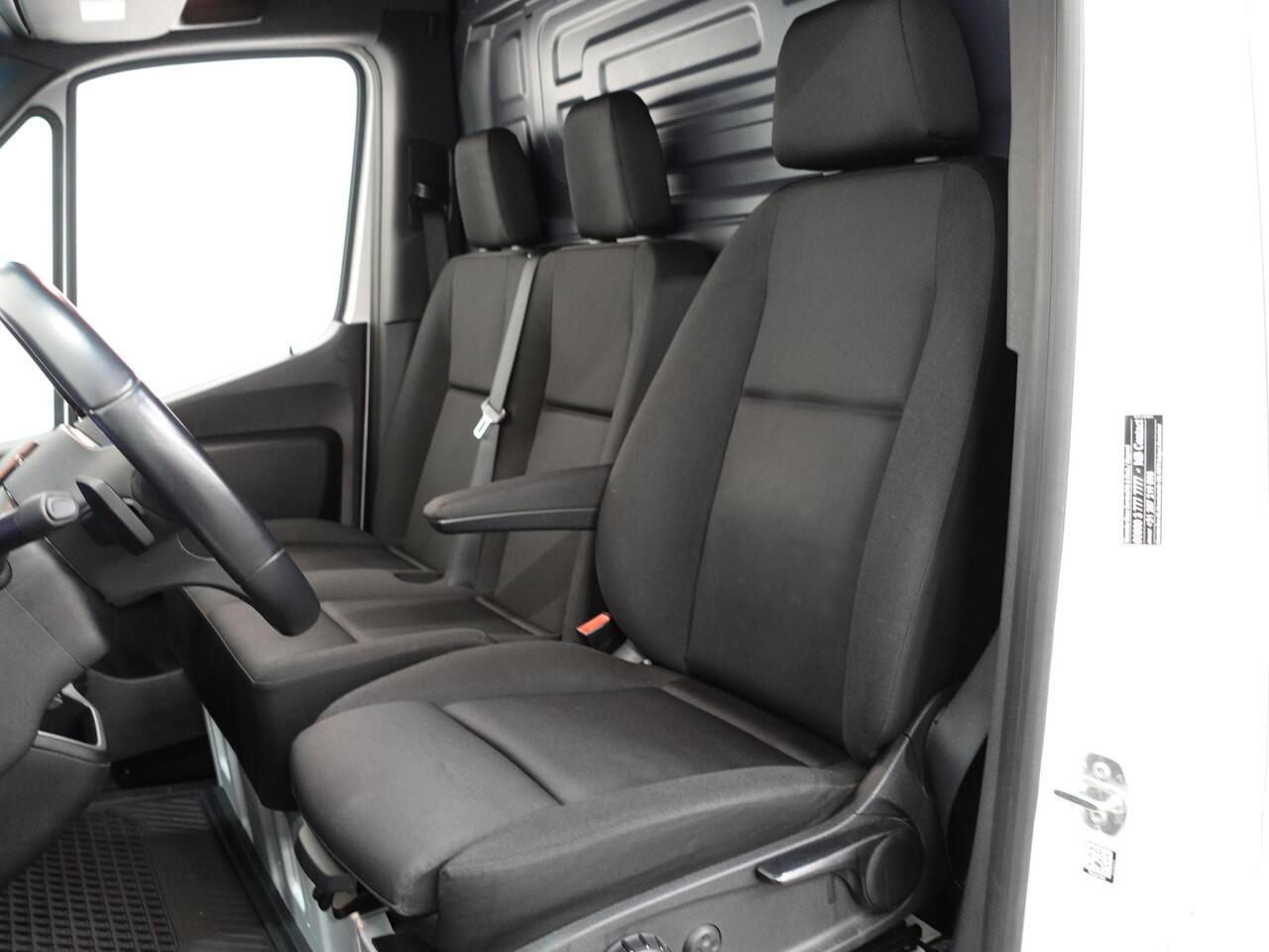 Mercedes-Benz SPRINTER 2.2 CDI L2H2 Automaat Airco Navi Camera Cruise Electra pakket