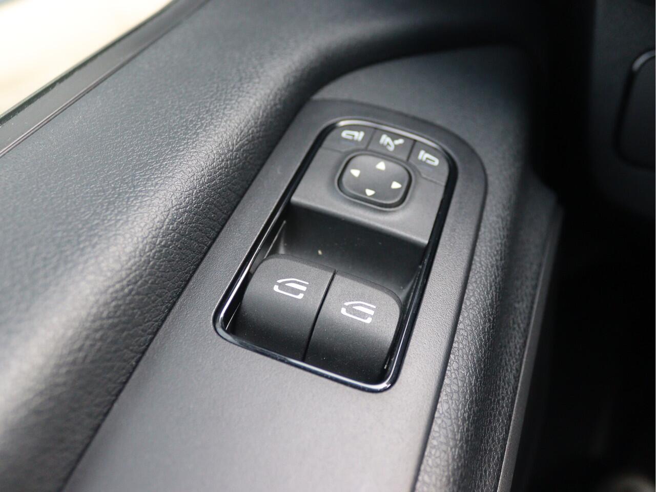 Mercedes-Benz SPRINTER 317 CDI L2H2 Pro | AIRCO/CAMERA/CRUISE/3.500KG AHW | Certified