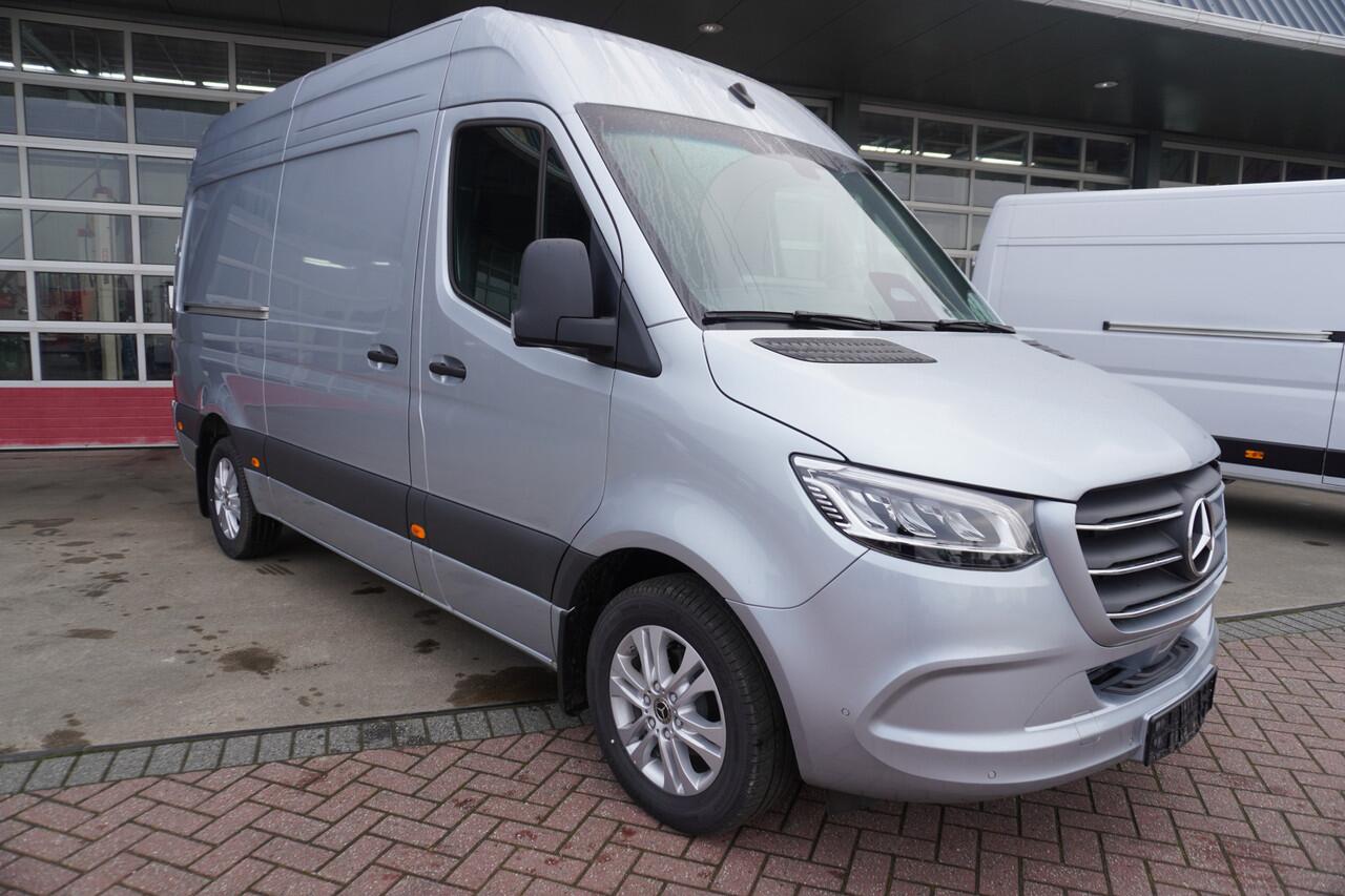 Mercedes-Benz SPRINTER 319 CDI 191PK L2H2 Select Automaat nr. V113 | Airco | Cruise | Camera | LED
