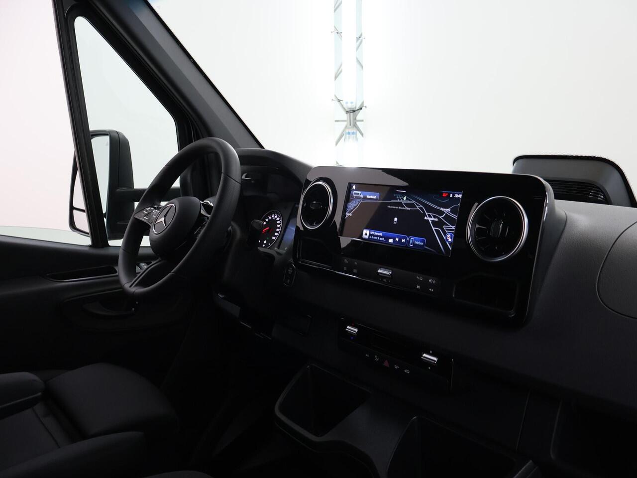 Mercedes-Benz SPRINTER 315 CDI | Aut. | Chassis | L3 | 3500 KG. AHW | Airco | Cruise Control | MBUX Navigatie | Apple Carplay/Android Auto | Lane-Assist | Vierseizoenenbanden | Comfort Bestuurdersstoel | 3500 KG. AHW | ELKE OPBOUW MOGELIJK