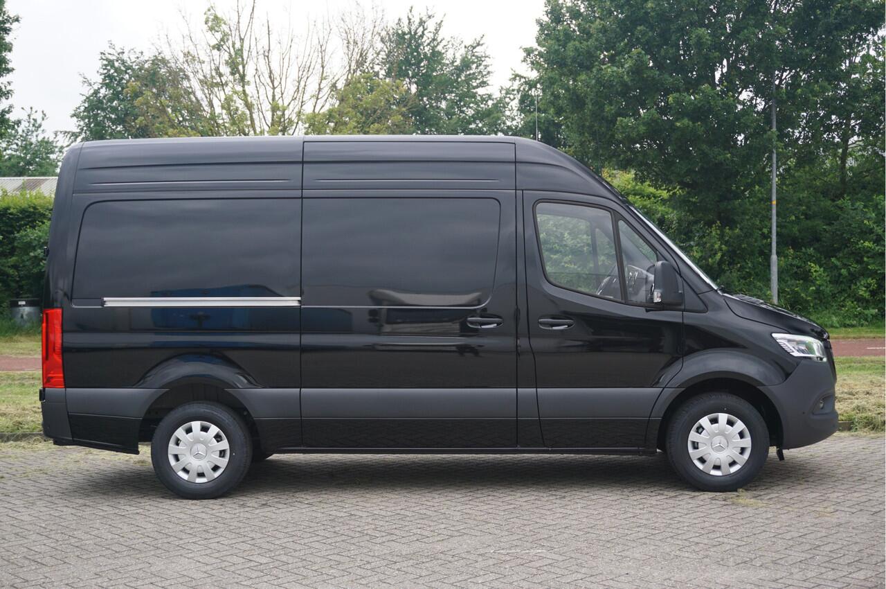 Mercedes-Benz SPRINTER 317CDI Pro L2H2 BPM VRIJ!! 10.25" Mbux Cam, Gev. Stoel, 3.5T Trekgewicht, LED!! NR. A184*