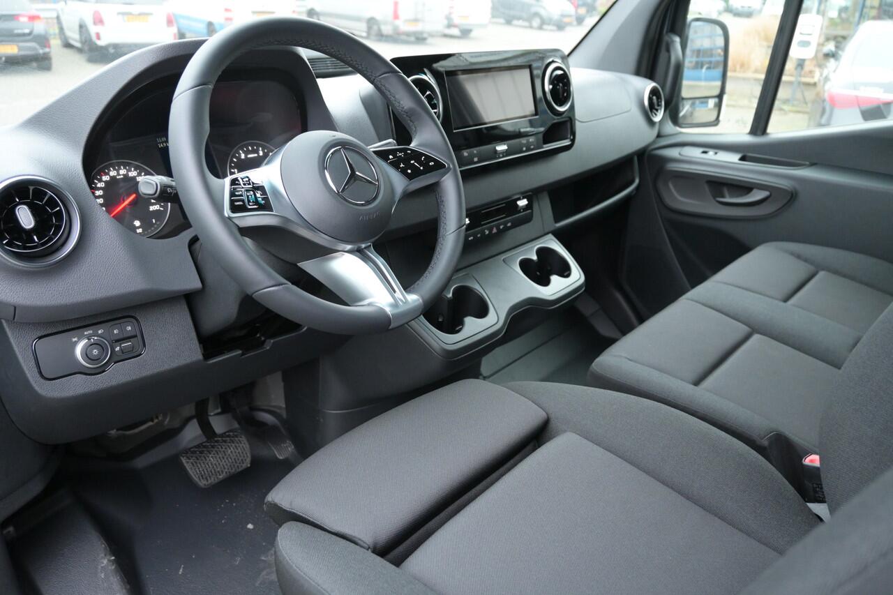 Mercedes-Benz SPRINTER 317 CDI L3H2 Pro 3500 kg Trekhaak, LED, Climate control