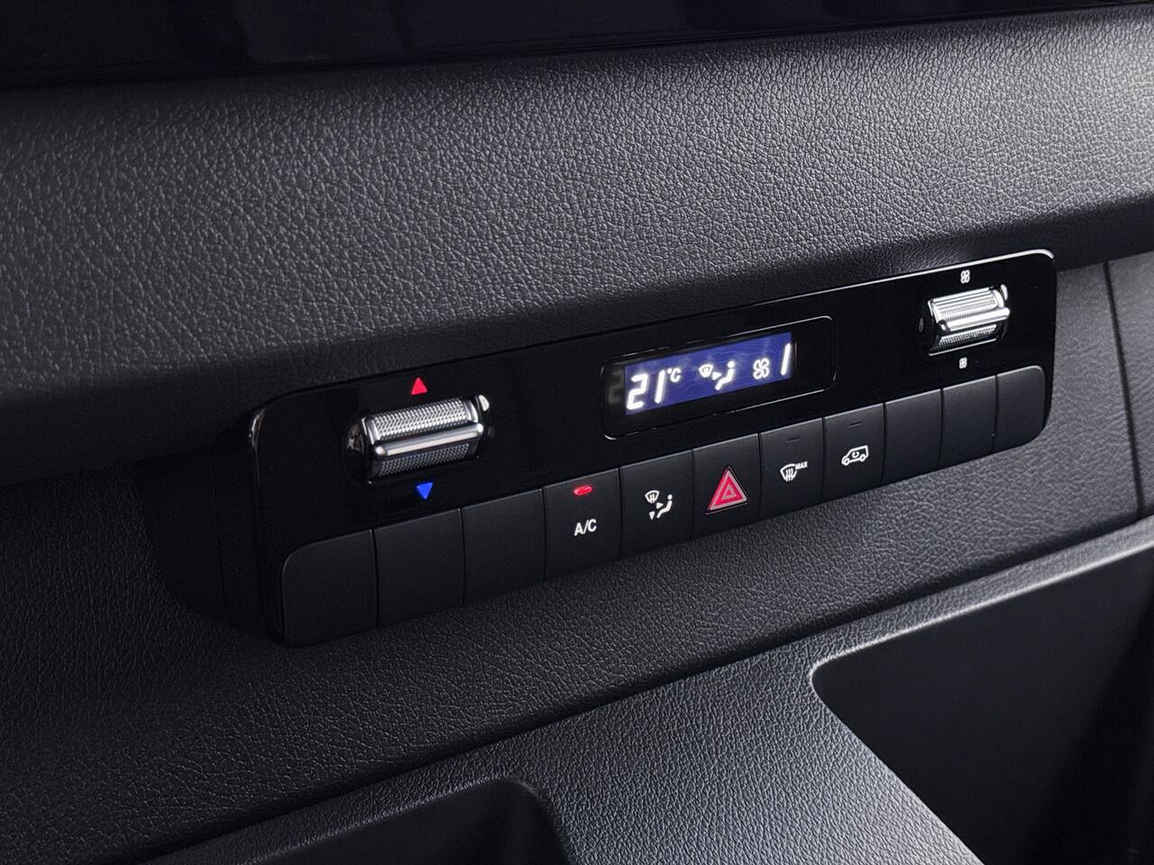 Mercedes-Benz SPRINTER 317 1.9 CDI PRO L3H2 3500 KG Trekgewicht Navigatie Achteruitrijcamera LED Cruise Control