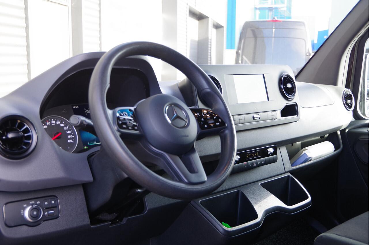 Mercedes-Benz SPRINTER 214 2.2 CDI L1H1 MARGE, AUT. LED, TREKHAAK, CAMERA, NAVI, CRUISE, CLIMA, MISTLAMPEN, NL AUTO, NAP