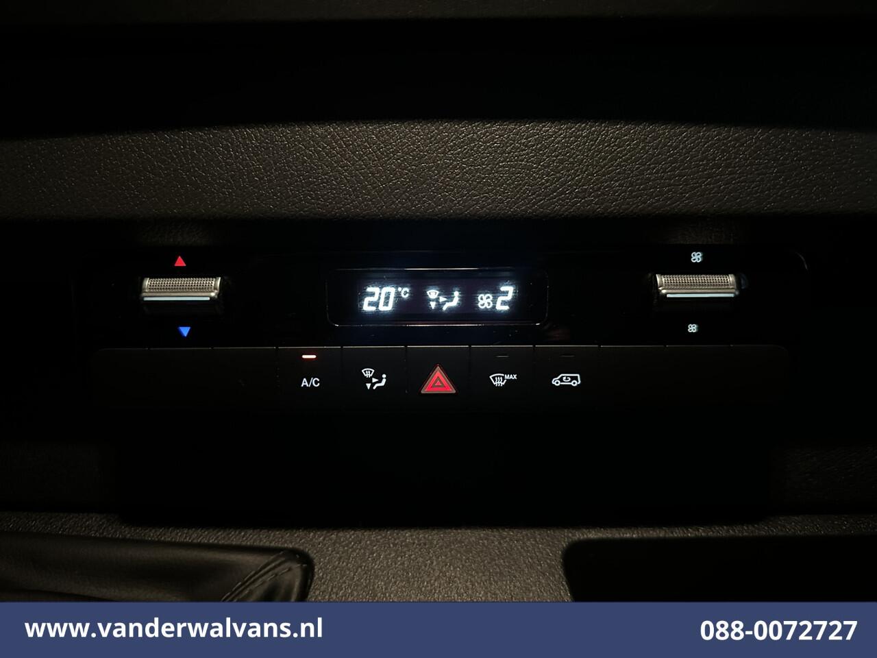 Mercedes-Benz SPRINTER 315 CDI 150pk L2H1 Euro6 Airco | Camera | Apple Carplay | Cruisecontrol | Stoelverwarming Android Auto, Parkeersensoren, Bijrijdersbank