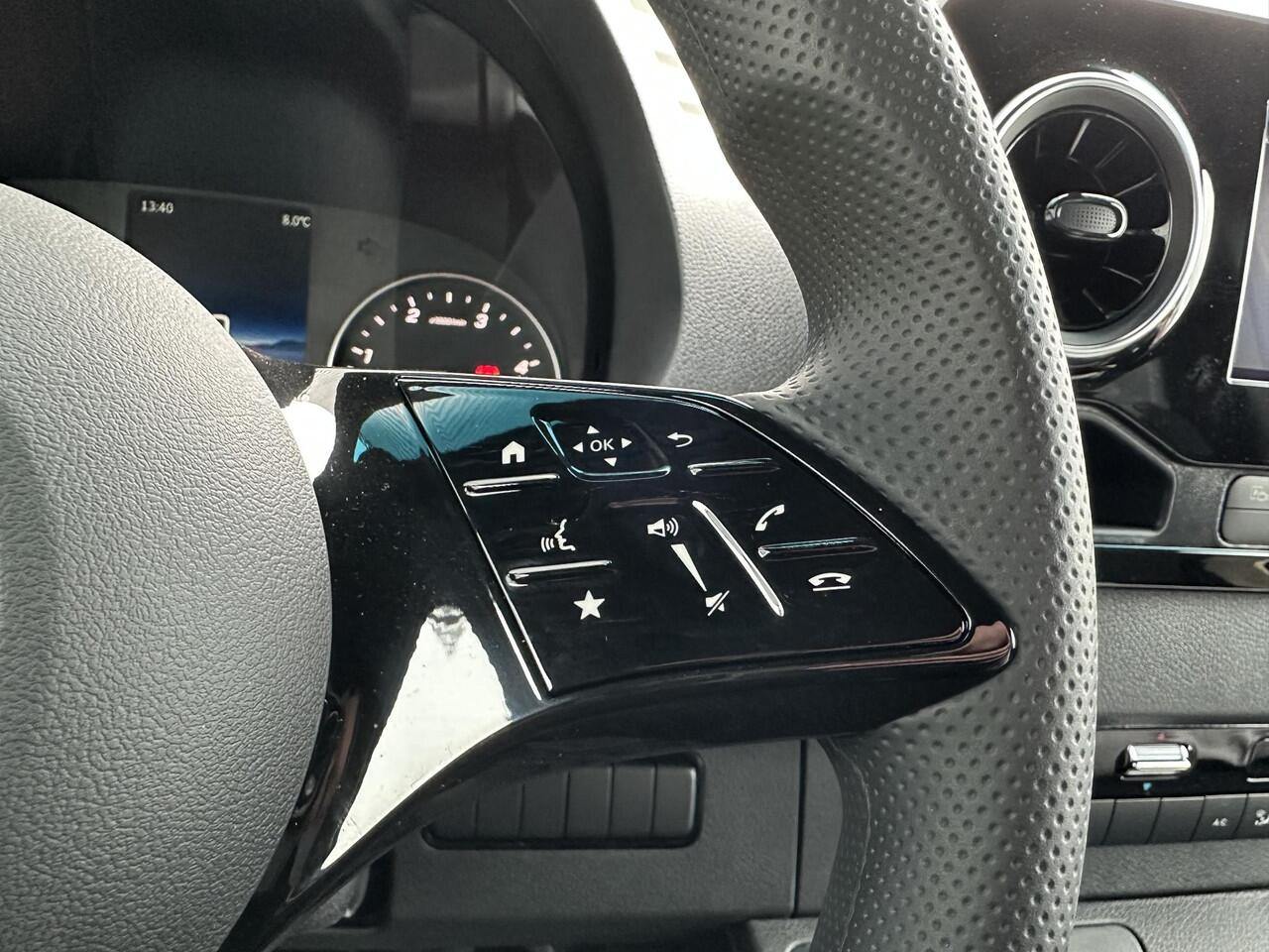 Mercedes-Benz SPRINTER 317 CDI Bakwagen Laadklep