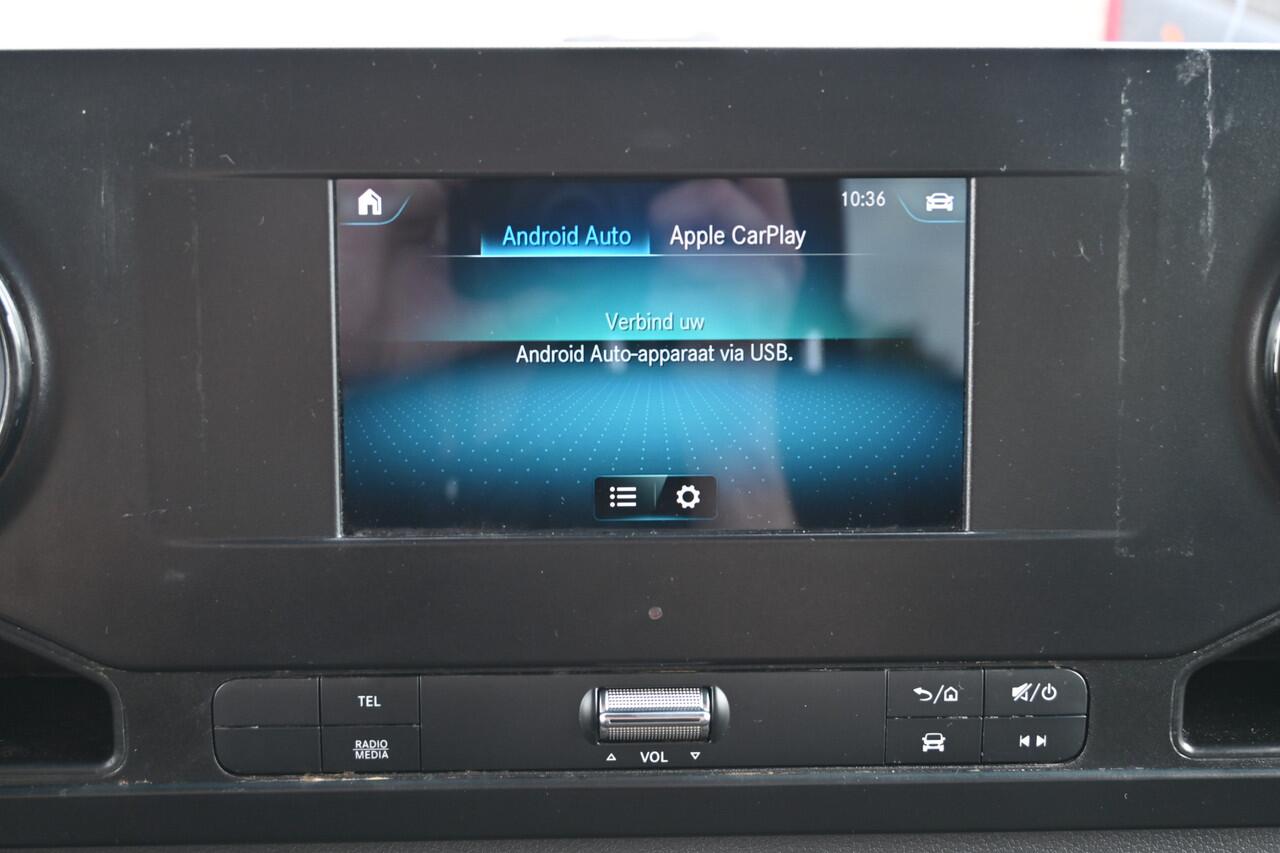 Mercedes-Benz SPRINTER 316 CDI L2 Dubbele cabine Open laadbak 3500 kg Trekhaak, Standkachel, MBUX, Brake assyst