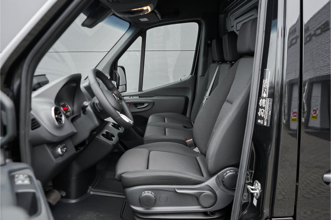 Mercedes-Benz SPRINTER 319 1.9 CDI L2H2 RWD Panamericana Black Pack 2x Auto Schuifdeur Distronic Camera Navi Trekhaak 3.5T