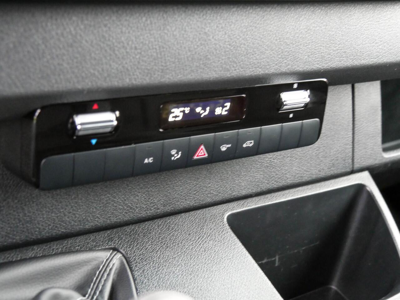 Mercedes-Benz SPRINTER 317 1.9 CDI 170PK L2H2 RWD | 3500 KG TREKGEWICHT | GEVEERDE STOEL |