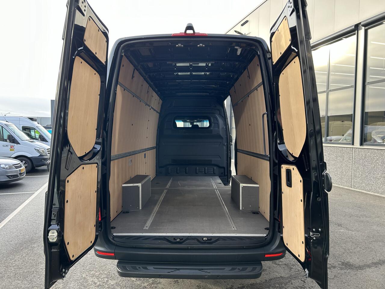 Mercedes-Benz SPRINTER 317 CDI L3 H2 MBUX / Camera / Parkeersensoren / Carplay navigatie / Cruise control / Airco / 270 Graden achterdeuren