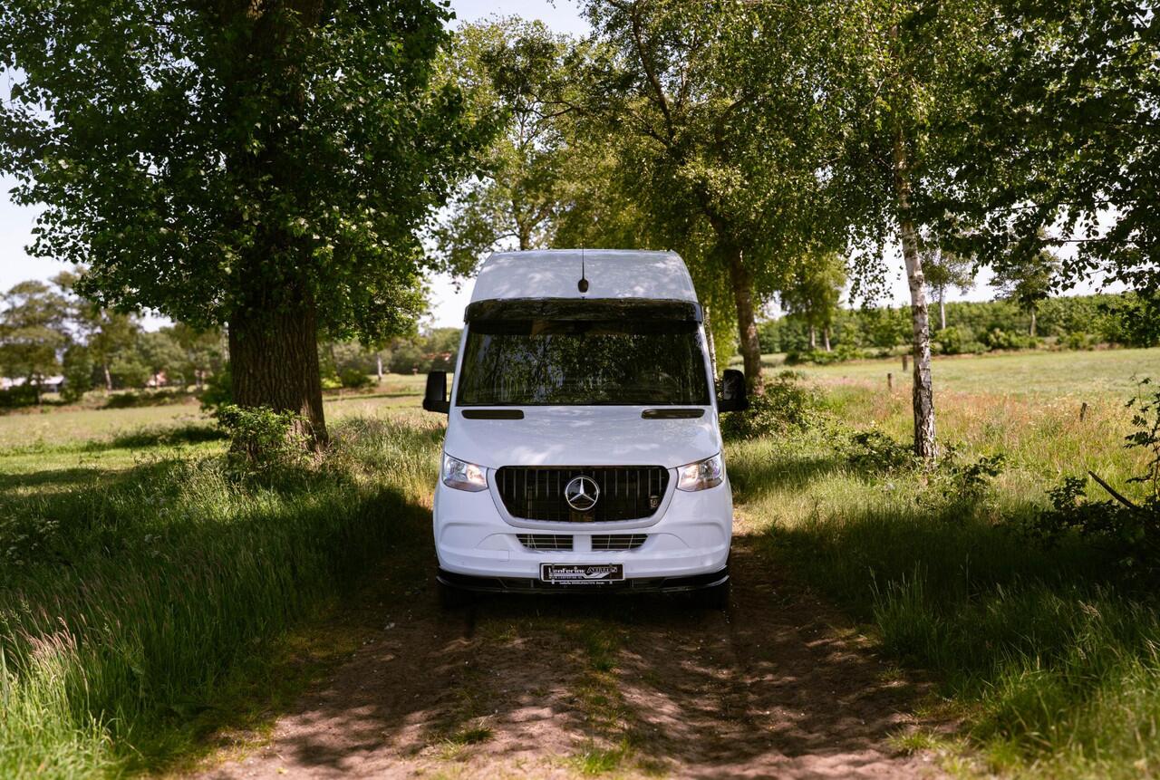 Mercedes-Benz SPRINTER 317 CDI 170 pk Aut Special Edition L2H2 AMG Grille Navi, Camera, 20" LMV, Sidebars, Bumpers in Kleur, 3-Zits