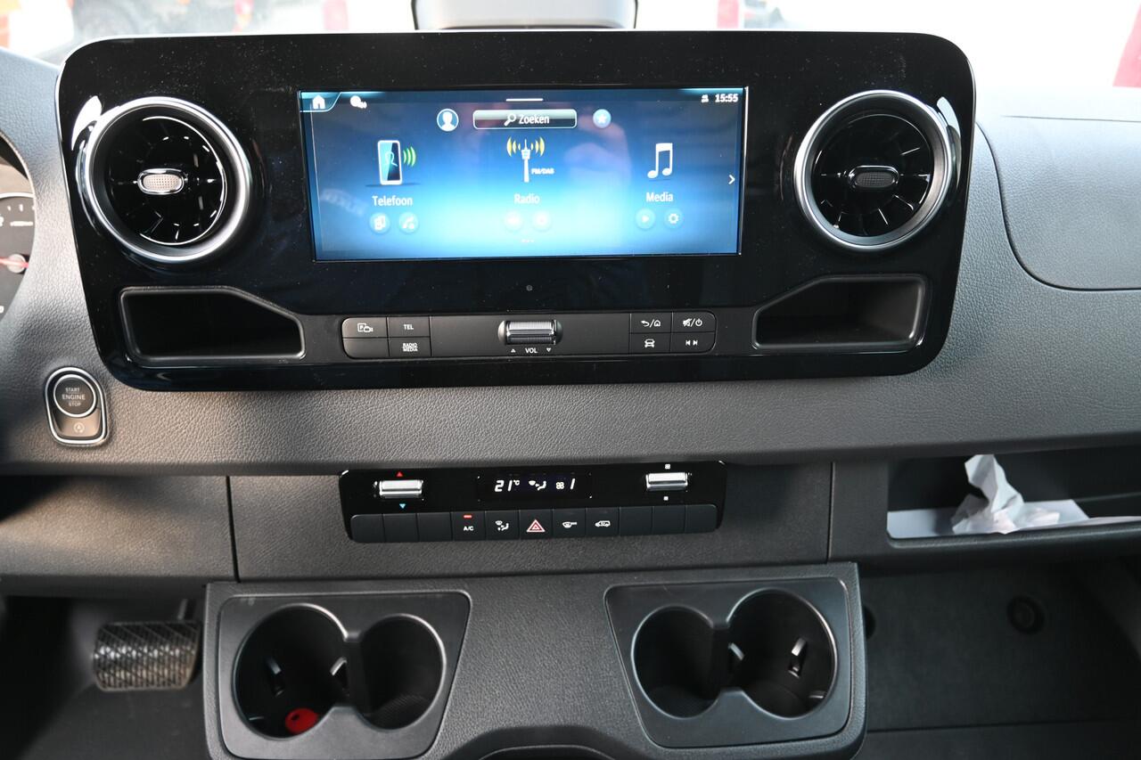 Mercedes-Benz SPRINTER 317 CDI L2H2 Pro 3500 kg trekhaak, LED verlichting, Geveerde stoel