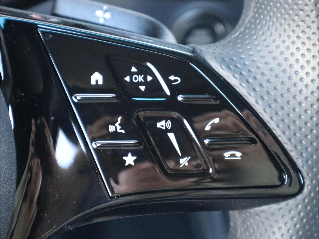 Mercedes-Benz SPRINTER 317 L2 Pro LED NAVI VOORBER. 3,5T AHW