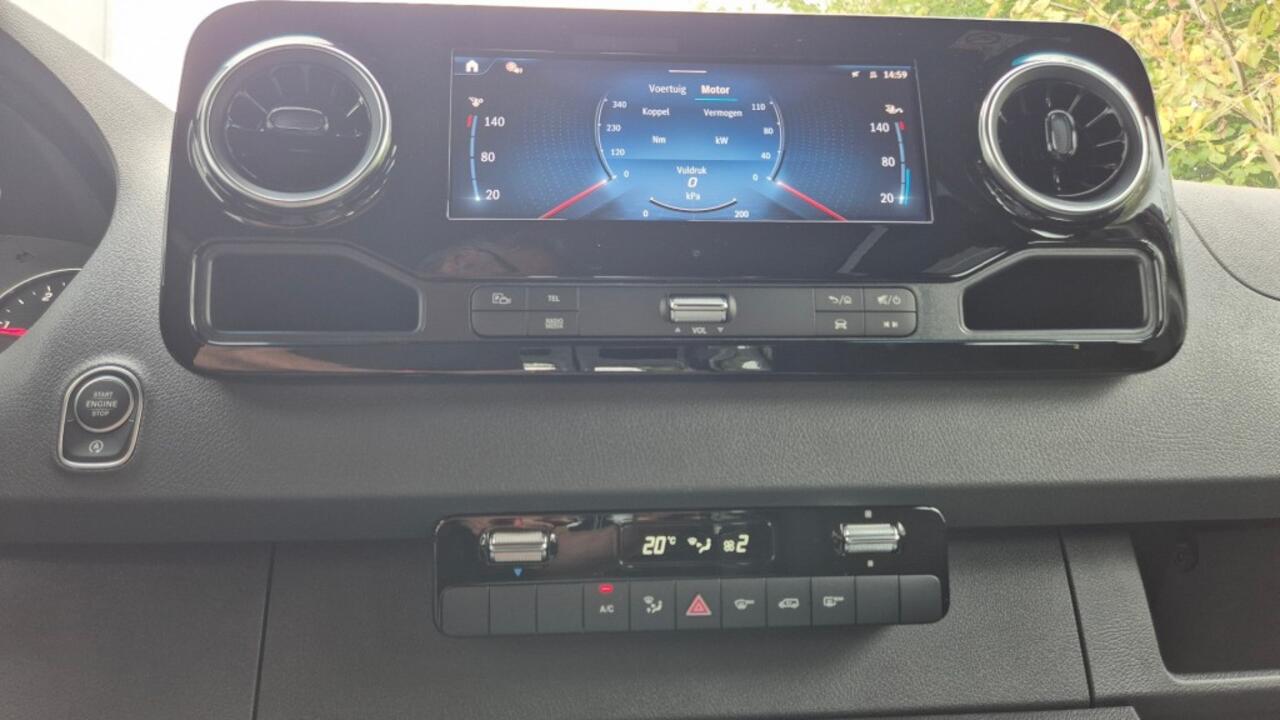 Mercedes-Benz SPRINTER Rolstoelbus verlaagde voorinstap NIEUW