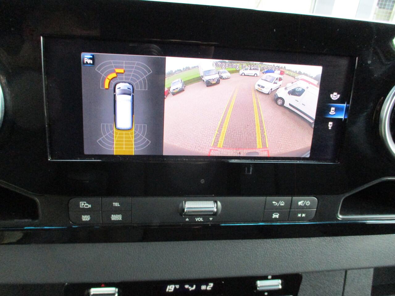 Mercedes-Benz SPRINTER 319 CDI 190 PK L3H2 Automaat Led Trekhaak