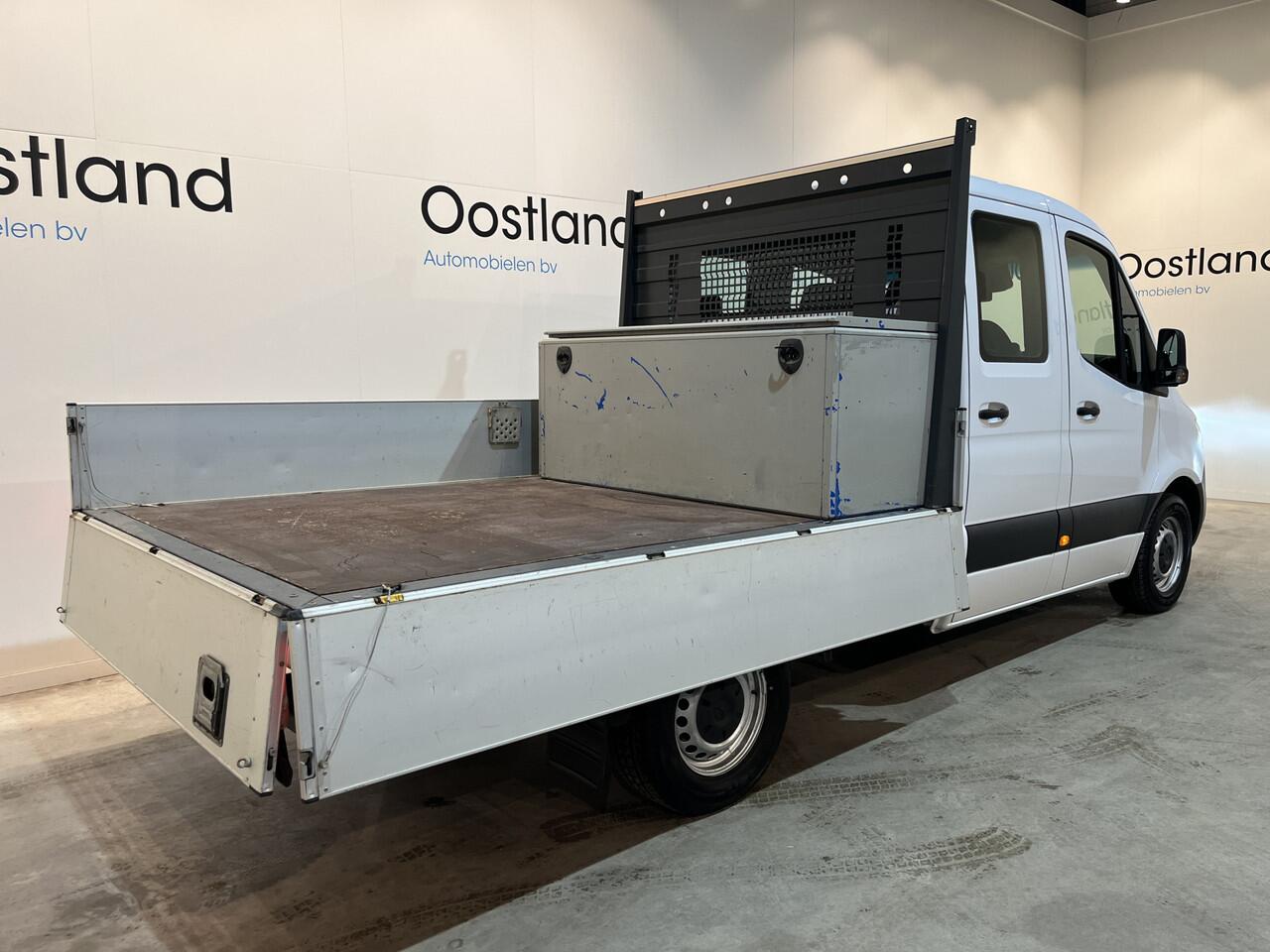 Mercedes-Benz SPRINTER 317 CDI L2 RWD DC Dubbel Cabine Open Laadbak / Euro 6 / Trekhaak 3500 KG / LED / Airco / Cruise Control / CarPlay / DC 6 Pers. / 82.000 KM !!