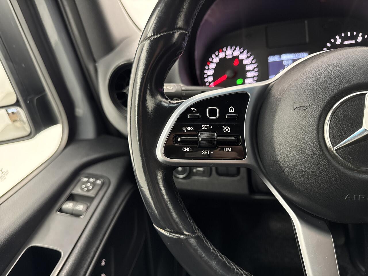 Mercedes-Benz SPRINTER 519 3.0 CDI L3H2 V6 Led koplampen 360 camera systeem Trekhaak Navigatie Dubbel lucht