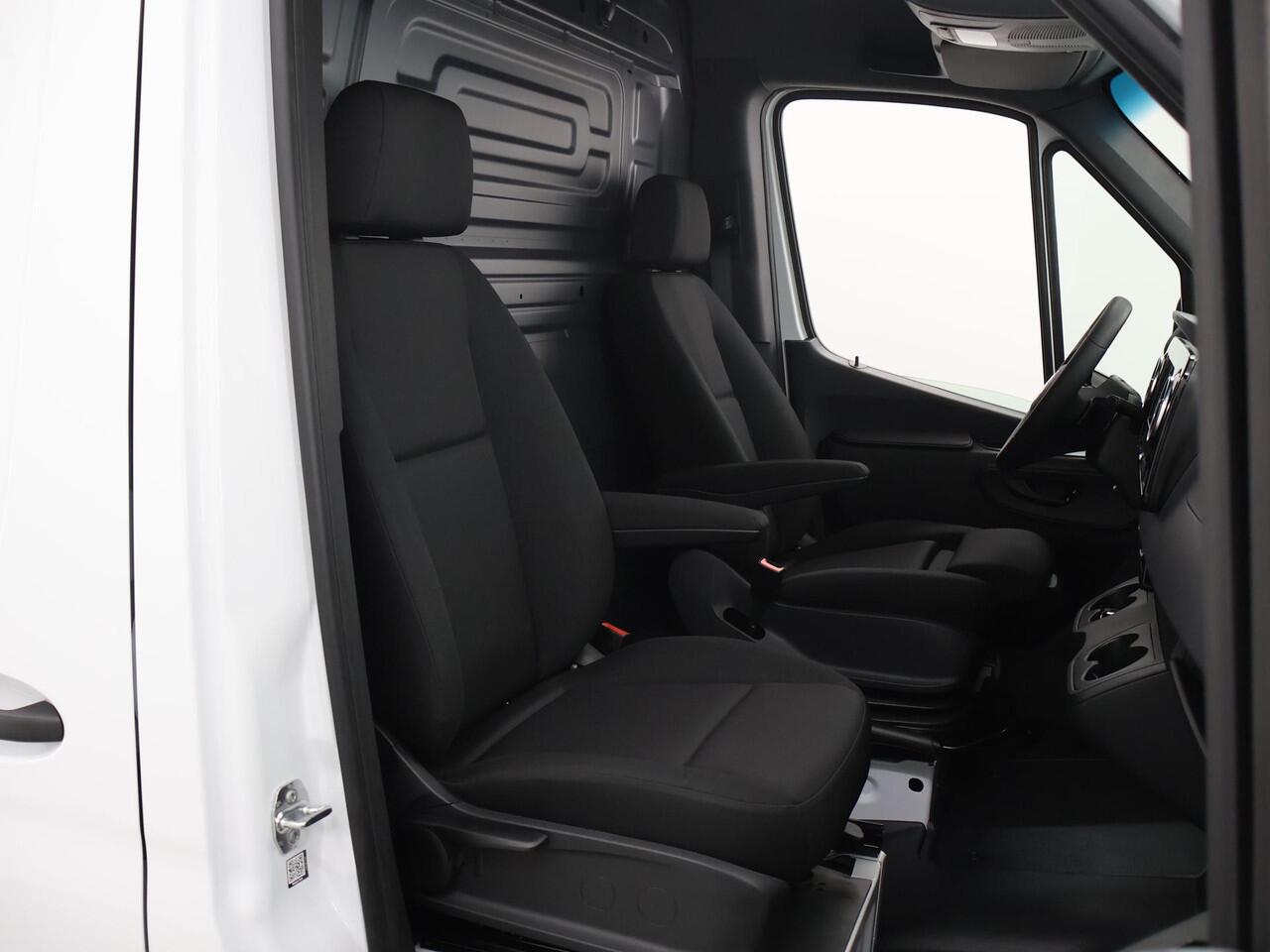 Mercedes-Benz SPRINTER 315 CDI GB L3 RWD PRO | Achteruitrijcamera | Cruise Control | Airco | Climate Control | 10.25" MBUX Systeem |