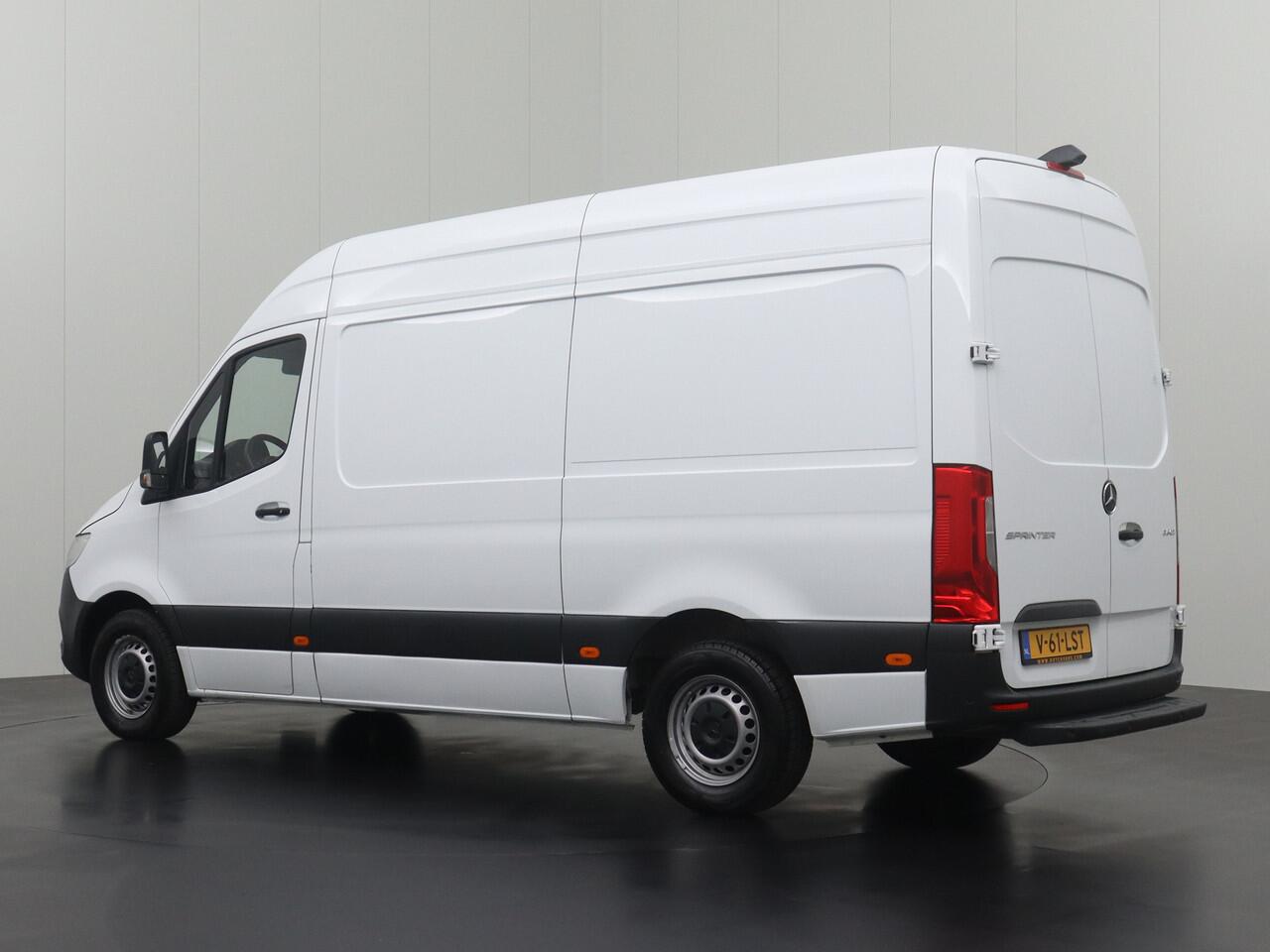 Mercedes-Benz SPRINTER 315CDI L2H2 | Mbux Touchscreen Camera | Betimmering | Airco | Cruise | 3-Persoons