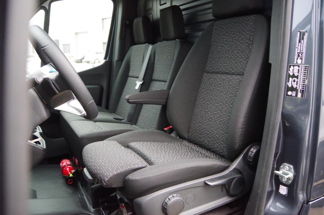 Mercedes-Benz SPRINTER 317 1.9 CDI L2 Pro FACELIFT, AUT. LED, 3.5T TREKHAAK, CAMERA, CRUISE, CLIMA, PDC RONDOM,