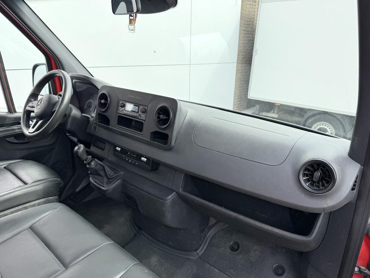 Mercedes-Benz SPRINTER 514 2.2 CDI Kipper Dubbellucht 3.5t Trekhaak Climate Control Cruise Control Benne Tipper