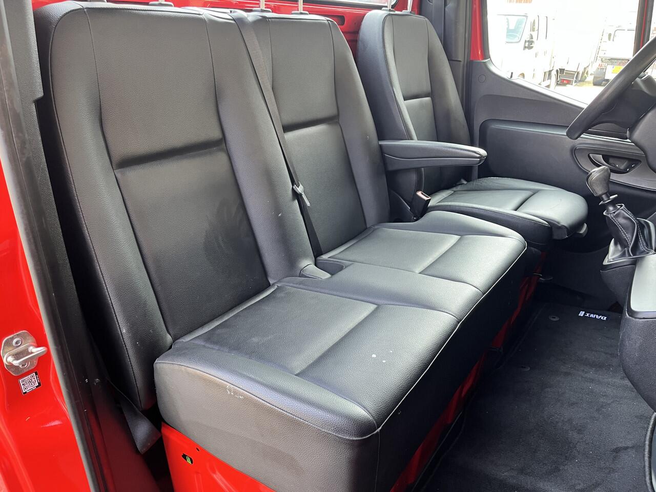 Mercedes-Benz SPRINTER 514 2.2 CDI Kipper Airco Trekhaak 3500kg trekgewicht Telefoonverbinding 3-Persoons Gereedschapskist Kieper Open laadbak Bpm vrij voor particulier gebruik!!