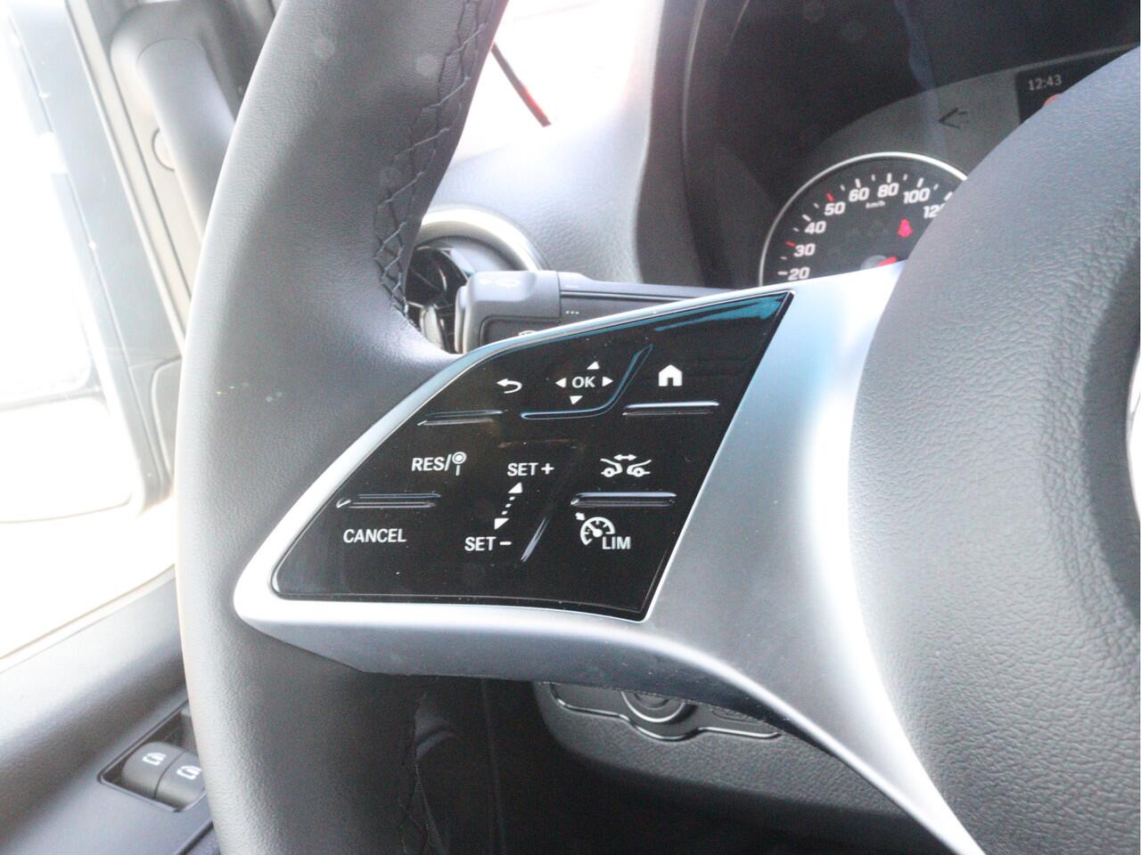 Mercedes-Benz SPRINTER 317 CDI L2H2 Select | AIRCO/CAMERA/DISTRONIC | Certified