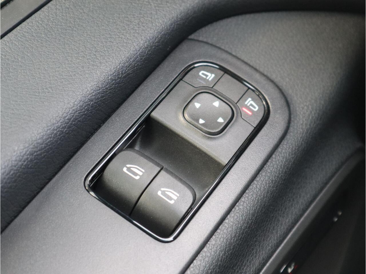 Mercedes-Benz SPRINTER 517 L3 RWD Pro BAKWAGEN