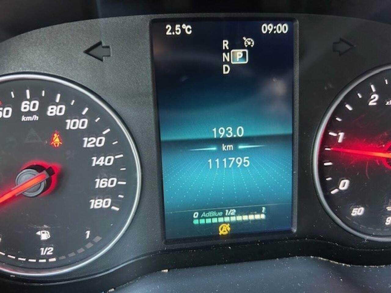 Mercedes-Benz SPRINTER 315 1.9 CDI L2H2 10 KEER OP VOORRAAD