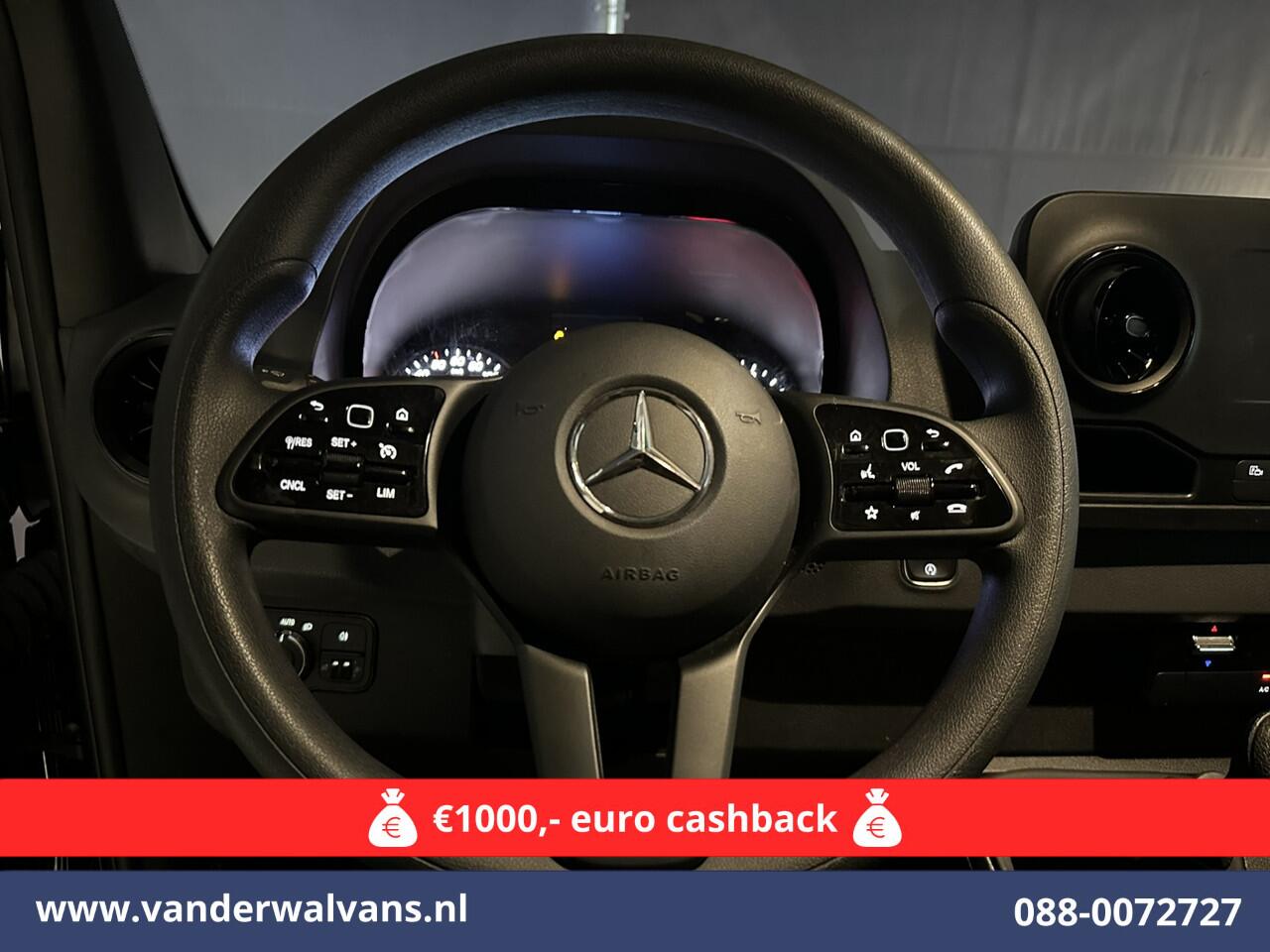 Mercedes-Benz SPRINTER 317 CDI 170pk L3H2 Euro6 Airco | Camera | Apple Carplay | Android Auto Cruisecontrol, Parkeersensoren, Stoelverwarming, Bijrijdersbank, MBUX